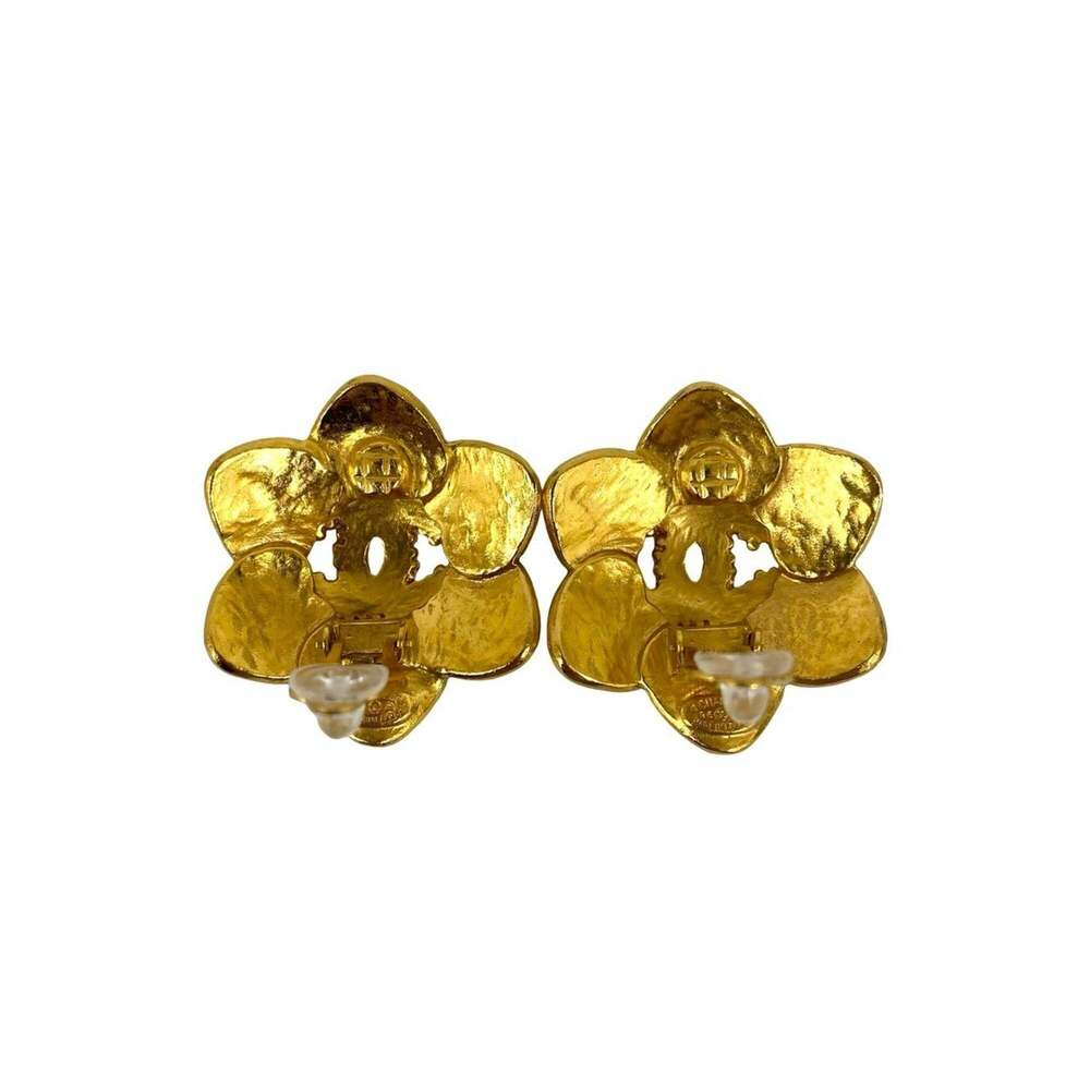 CHANEL Authentic Vintage Gold Logo Earrings - Picture 5 of 6